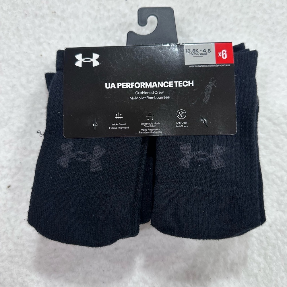 Boys Black Under Armour Socks
